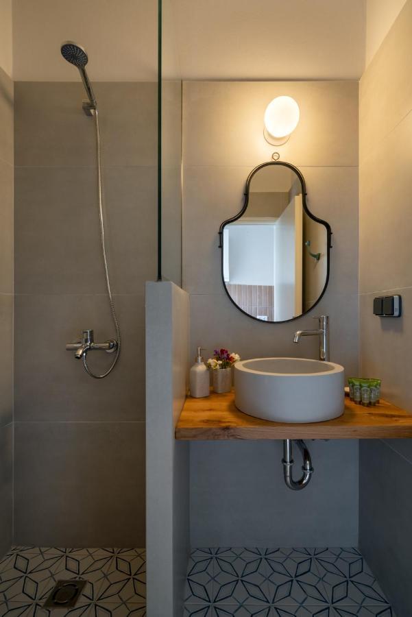 Grand Bleu Anastazia Apartment